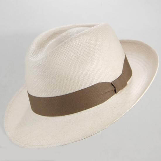 ANI_FEDORA_PANAMA_2017_MAGNOLIA_2.jpg